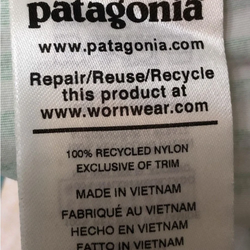 Women's Patagonia Multicolored Athletic Shorts Size 12 - Picture 4 of 4